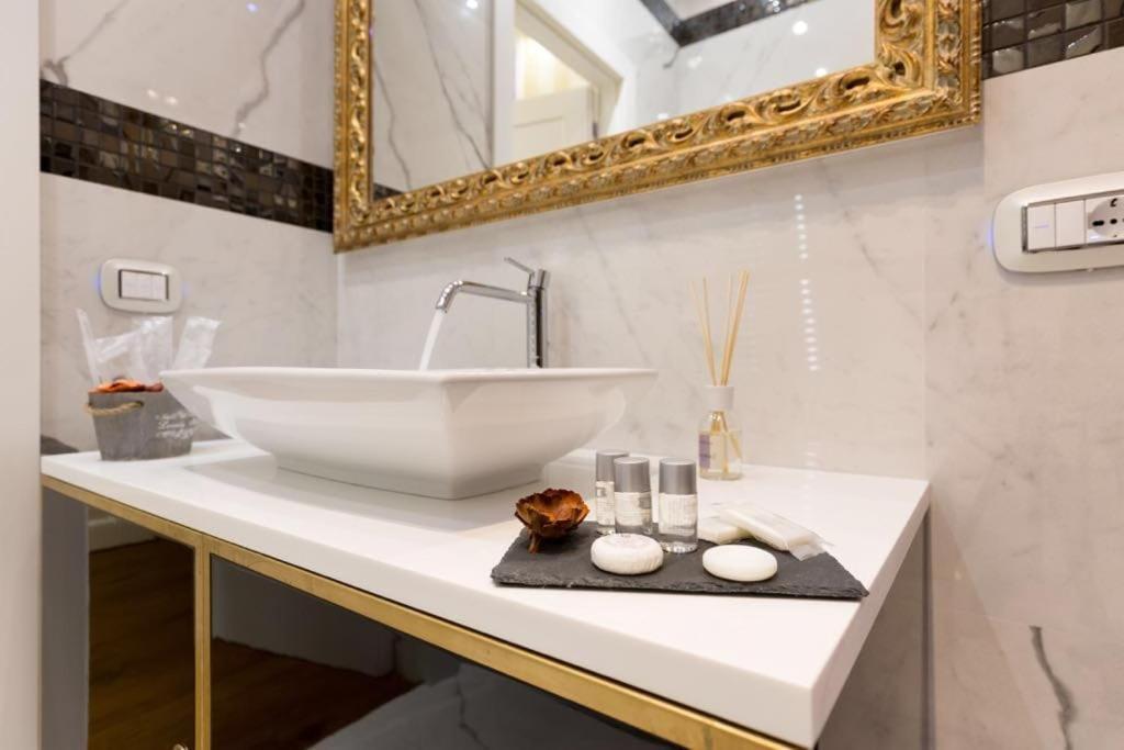 Piazza Venezia Luxury Suite Roma Ngoại thất bức ảnh
