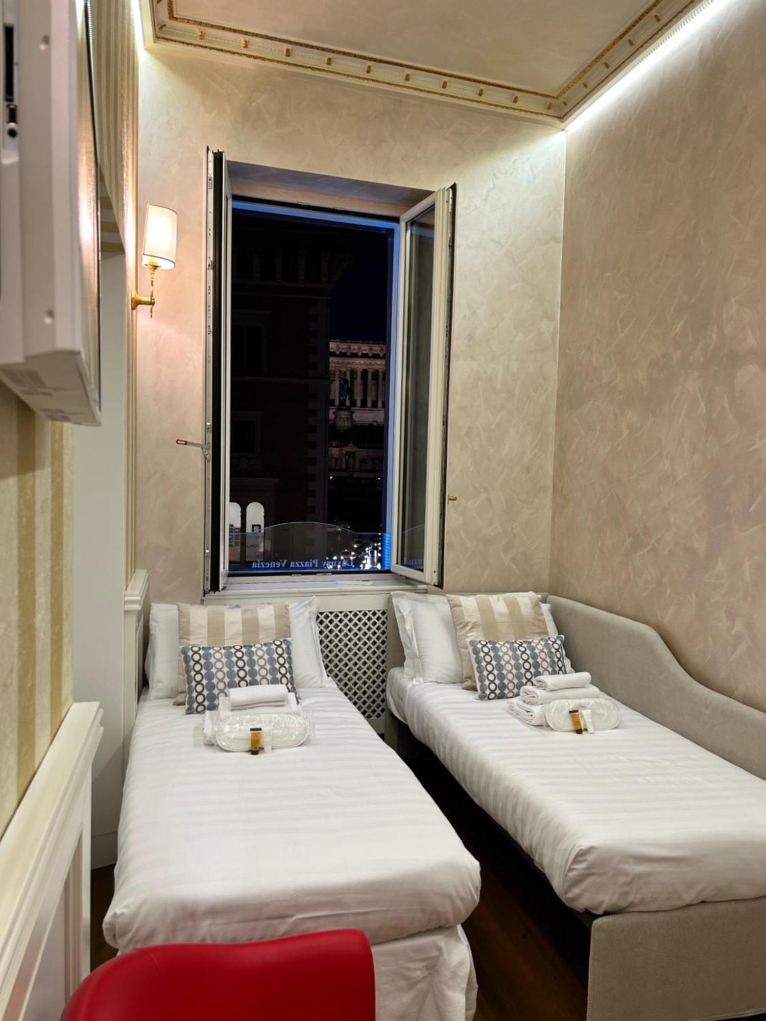Piazza Venezia Luxury Suite Roma Ngoại thất bức ảnh